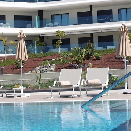 New Atlantic Homes Heated Pool - Адехе