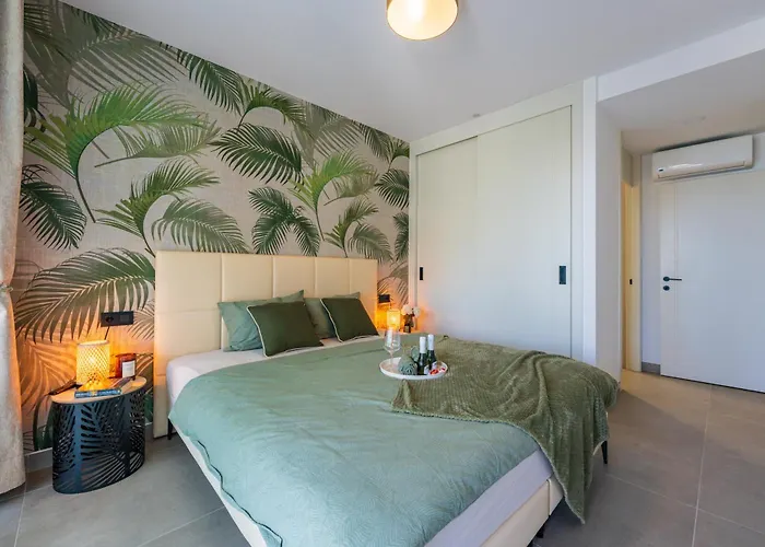 Апартаменты New Atlantic Homes Heated Pool -