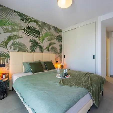 Апартаменты New Atlantic Homes Heated Pool -